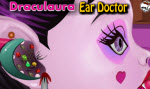 Draculaura Ear Doctor